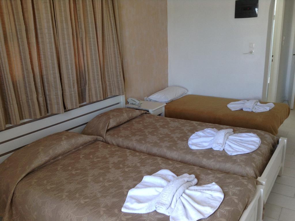 Pandrossos Hotel - Paros Buitenkant foto